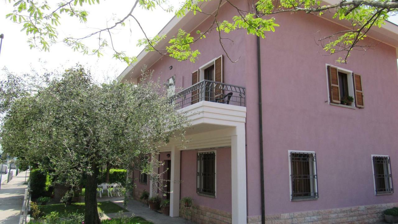 Casa Vacanze Sweet Home San Giovanni In Marignano Dış mekan fotoğraf